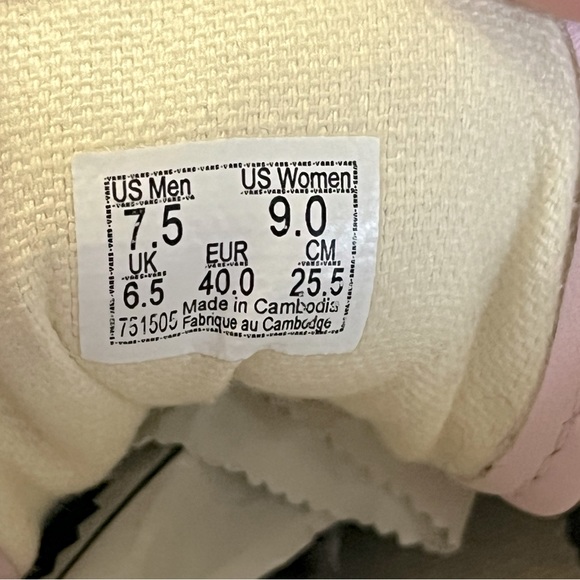 Pink Leather Old Skool Vans - Picture 2 of 7